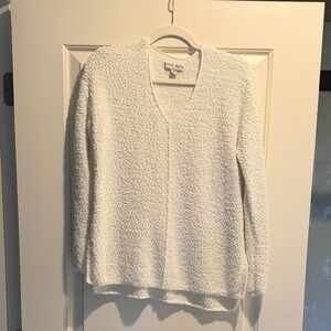 Knox Rose Women's Cream V-Neck Sweater